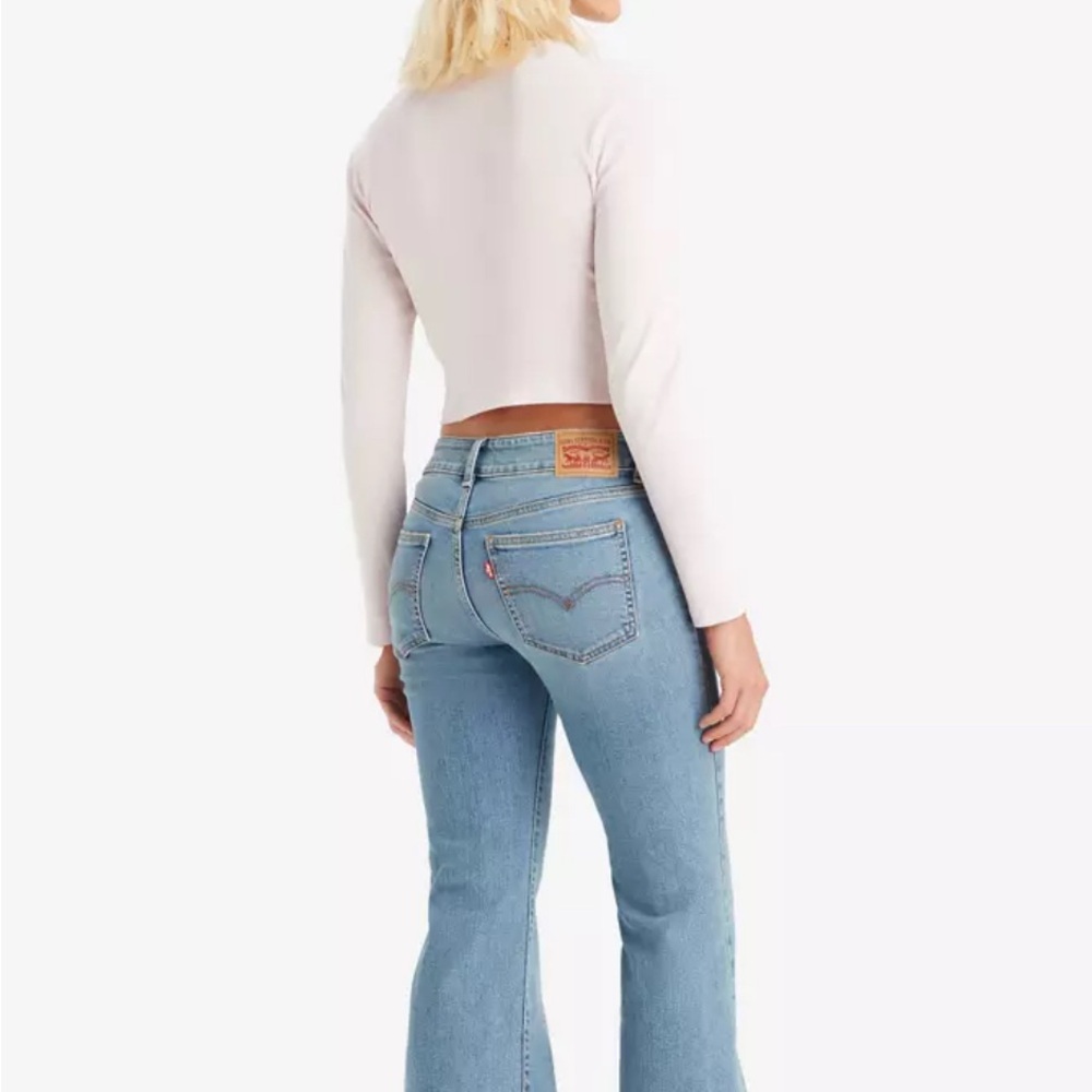 Levi's Women's Light Blue Flare Jeans size 23
